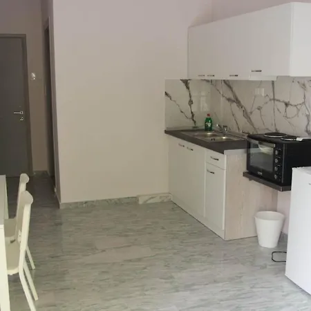 Central Stay Kavala B Экстерьер фото