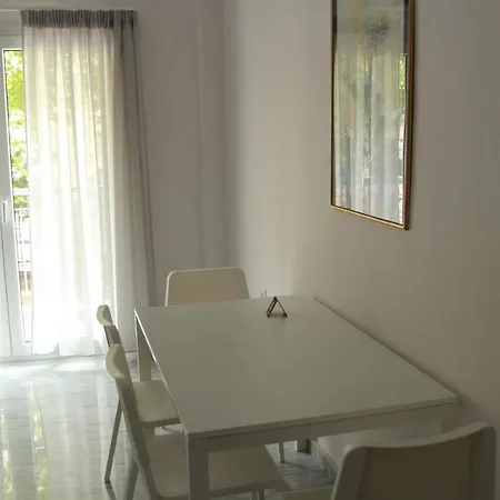 Central Stay Kavala B Экстерьер фото
